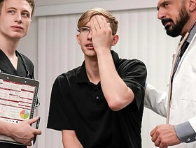 Perverted Gay Doctor Fucks His Favorite Patient in His Clinic - Doctorblows